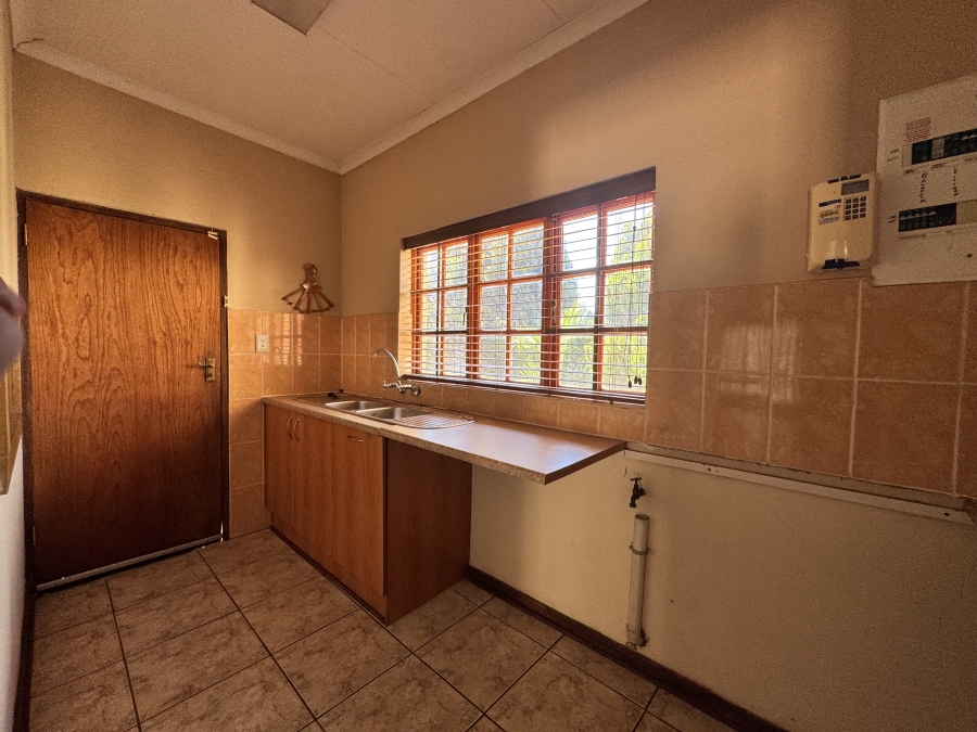 3 Bedroom Property for Sale in Wilkoppies North West